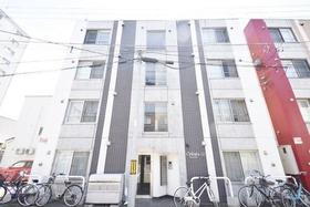 北海道札幌市中央区南八条西１０ 4階建 築9年2ヶ月