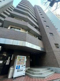 トーカン新宿第２キャステール 地上11階地下1階建