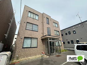 北海道札幌市白石区北郷一条５ 3階建 築24年9ヶ月