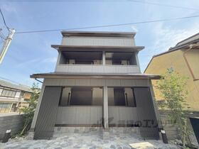 京都府京都市中京区西ノ京池ノ内町 賃貸アパート