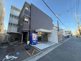 ＢＬＯＯＭ　ＬＩＦＥ　ＴＳＵＫＡＧＵＣＨＩ