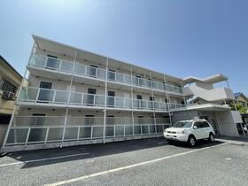 兵庫県尼崎市東難波町３ 3階建 築27年1ヶ月