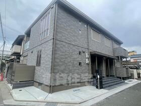 大阪府堺市堺区中向陽町１ 2階建 築1年未満