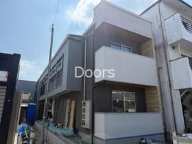 岡山県岡山市北区奥田２ 2階建 