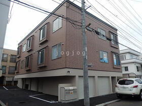 北海道札幌市白石区北郷一条７ 賃貸アパート