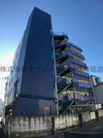 東京都足立区中川４ 6階建 築51年5ヶ月