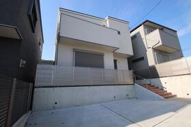 大阪府堺市中区土師町２ 2階建 築1年