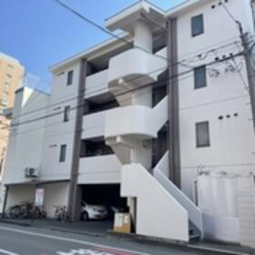 アーバンハウス東島田 4階建