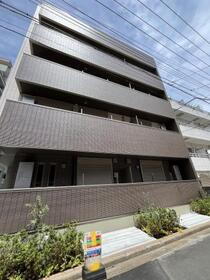 メゾンド　ミエール 5階建
