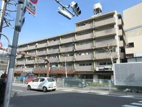 東京都新宿区西落合３ 賃貸マンション