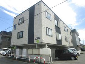 北海道札幌市北区篠路三条８ 3階建 築20年11ヶ月