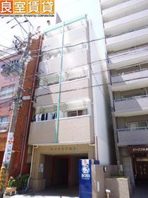 愛知県名古屋市中区伊勢山１ 5階建