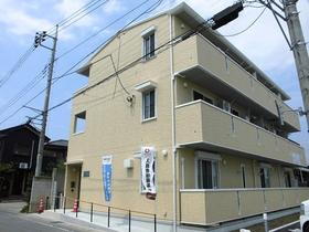 群馬県前橋市荒牧町１ 3階建 築7年1ヶ月