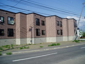 北海道札幌市南区藤野二条９ 3階建 築19年5ヶ月