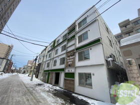 北海道札幌市中央区南六条西１３ 4階建 築2年4ヶ月