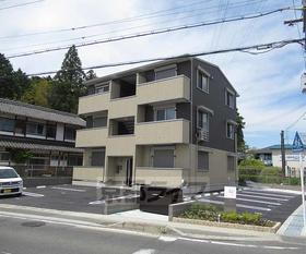 京都府木津川市木津池田 3階建