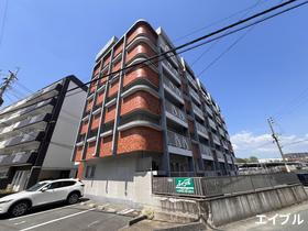 福岡県久留米市野中町 地上6階地下2階建