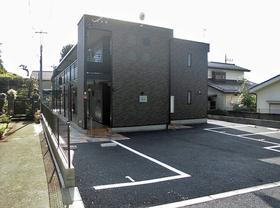 神奈川県横浜市瀬谷区本郷１ 2階建 築8年8ヶ月