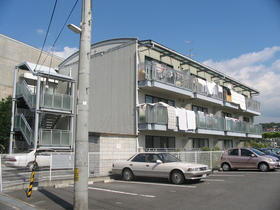 奈良県生駒市小瀬町 3階建 築27年9ヶ月