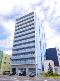 北海道札幌市中央区南六条東１ 12階建 築16年4ヶ月