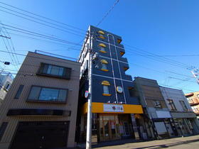 北海道札幌市中央区南八条西１３ 5階建 築34年4ヶ月