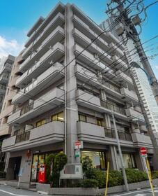 東京都新宿区新宿１ 賃貸マンション