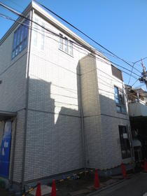 東京都目黒区目黒本町４ 3階建 築4年6ヶ月