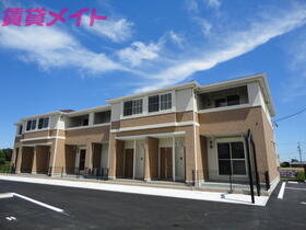 三重県多気郡明和町大字坂本 2階建 築15年2ヶ月