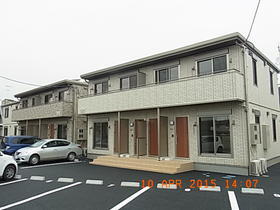 福島県郡山市久留米１ 2階建