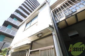 兵庫県神戸市兵庫区駅前通２ 2階建 築67年4ヶ月