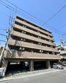 広島県福山市城見町２ 6階建 築22年6ヶ月