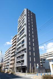 愛知県名古屋市東区白壁２ 15階建
