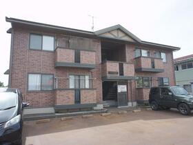 新潟県長岡市曲新町３ 賃貸アパート