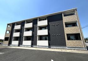岡山県津山市押入 3階建 築10年8ヶ月