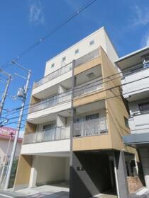 ＮＭ・ＯＮＺＥ（エヌエムオンズ）