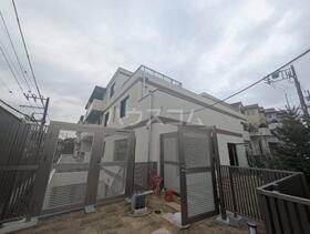 神奈川県横浜市神奈川区松ケ丘 賃貸マンション