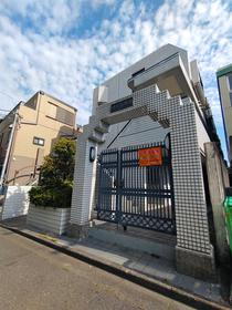 東京都八王子市中野上町４ 3階建 築35年11ヶ月