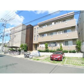シュペリュール 3階建