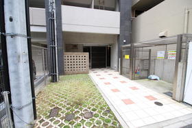兵庫県神戸市中央区御幸通３ 14階建 築13年8ヶ月