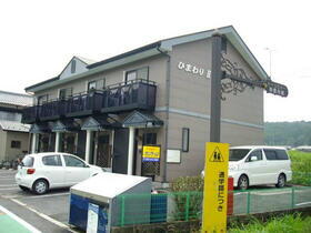 滋賀県湖南市三雲 2階建