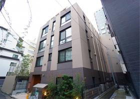 東京都目黒区下目黒２ 4階建 築4年6ヶ月