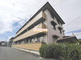 埼玉県さいたま市南区四谷２ 3階建
