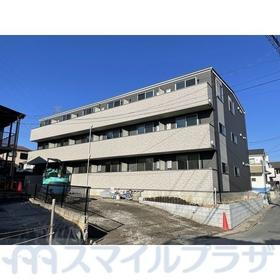 埼玉県川口市大字大竹 3階建 築1年未満