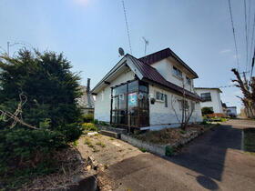 北海道旭川市春光台一条２ 2階建