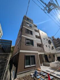 神奈川県横浜市鶴見区生麦５ 5階建 築1年未満