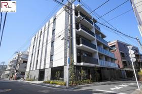 東京都新宿区市谷左内町 5階建 築3年5ヶ月