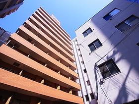 兵庫県神戸市中央区雲井通４ 11階建