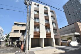 愛知県名古屋市東区東大曽根町 5階建 築8年10ヶ月
