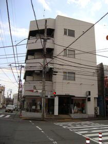 静岡県三島市西本町 4階建 築37年6ヶ月