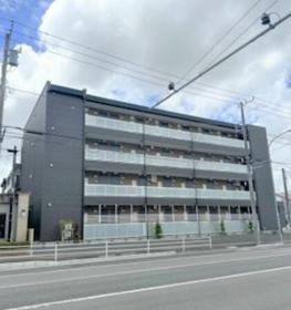 神奈川県横浜市泉区和泉中央南２ 3階建 築1年未満